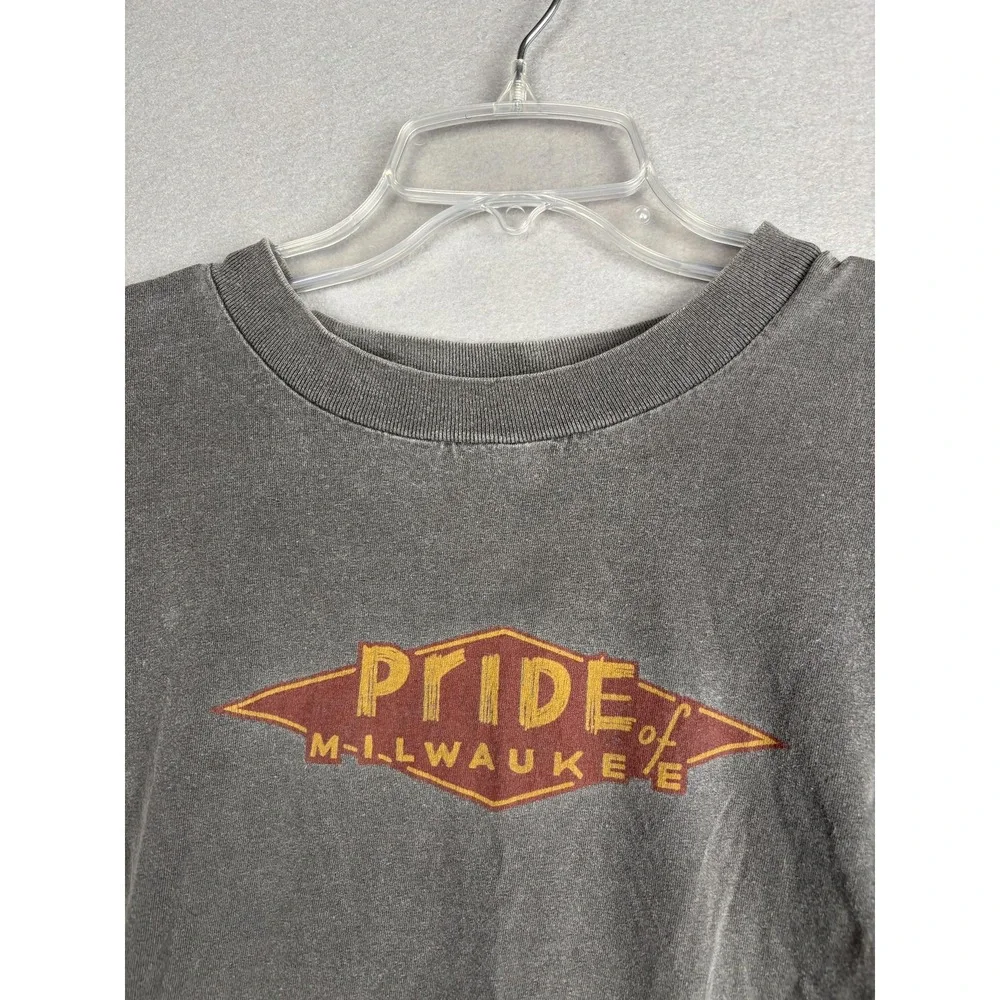 Anvil vintage pride